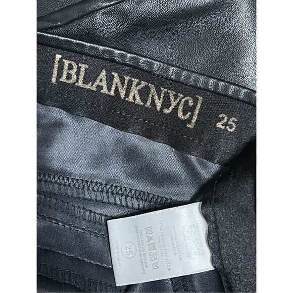 BLANKNYC Black Vegan Leather Leggings Size 25 - Picture 4 of 4